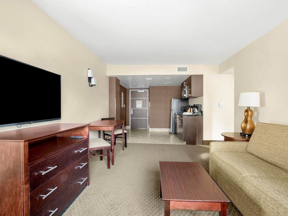 Las Vegas Hotels with Kitchen Rooms Carriage House Las Vegas